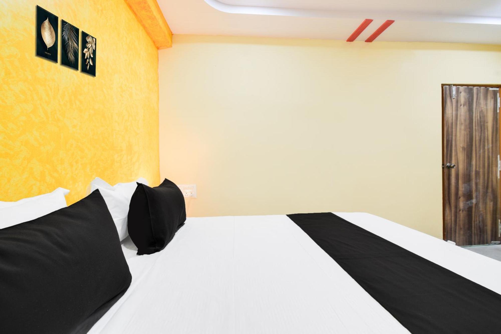 Hotel O Lucky Grand Haydarabad Dış mekan fotoğraf