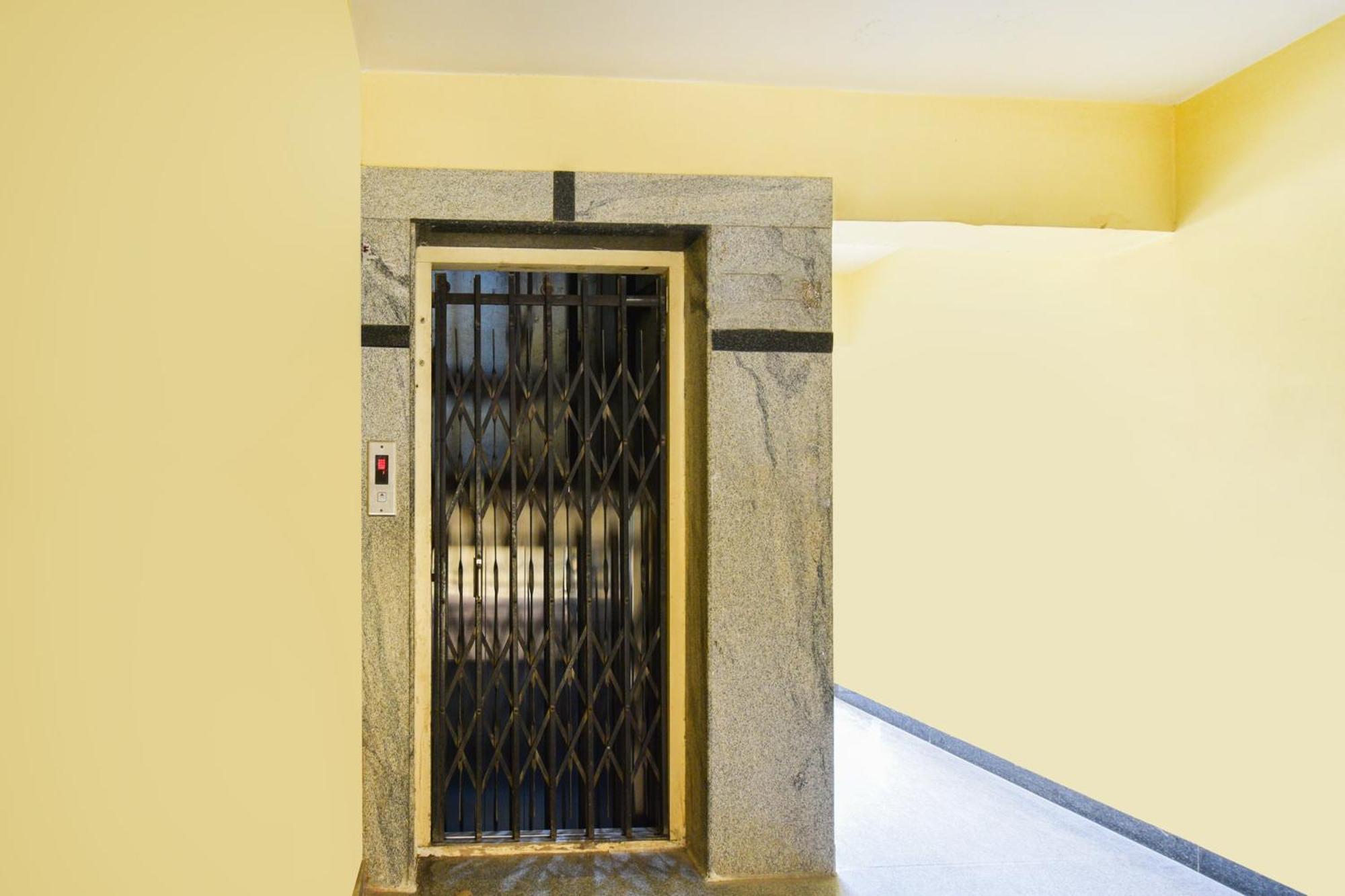 Hotel O Lucky Grand Haydarabad Dış mekan fotoğraf